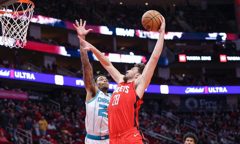 Alperen Şengün, Houston Rockets'ı galibiyete taşıdı!