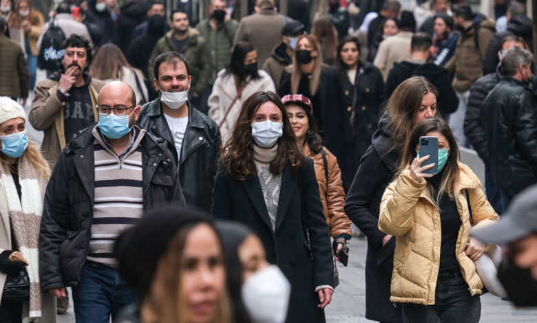 Dünya yeni bir tehlikeyle karşı karşıya! Endişelendiren virüs: İlk kez bir insanda görüldü