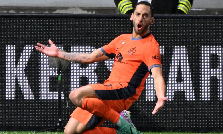 Hakan Çalhanoğlu gollerine, Inter kazanmaya devam ediyor