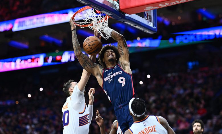 NBA yıldızı Kelly Oubre Jr.'a araba çarptı! Uzun süre parkelerden uzak kalacak