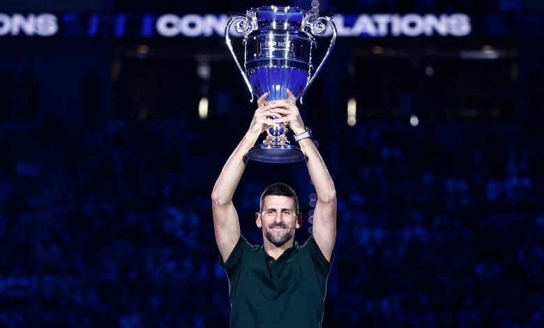 Novak Djokovic rekorlara doymuyor! Sezonu zirvede tamamladı