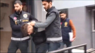 Ümraniye'de aracıyla polise çarptı: Mahkemece tutuklandı