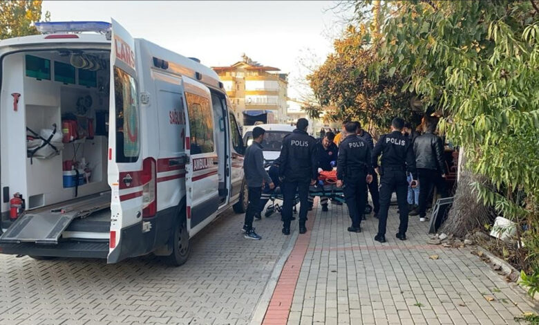 Av tüfeğiyle oyun felaket getirdi! Antalya'da bir kadın, elindeki av tüfeğinin kazara ateş alması sonucu yaralandı