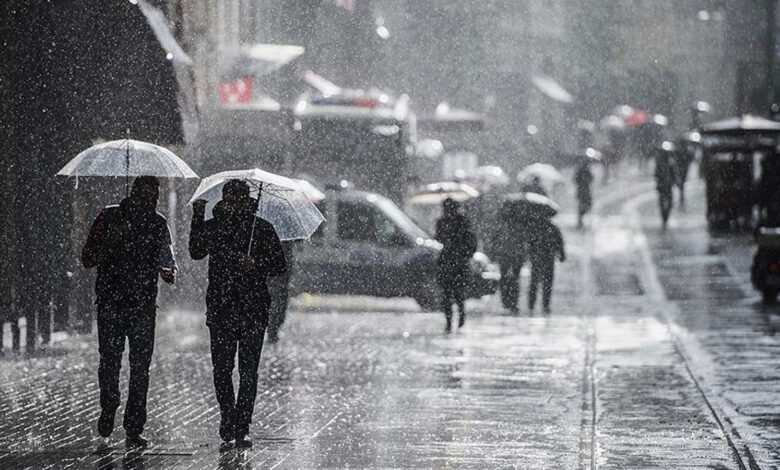 Meteoroloji'den gök gürültülü kuvvetli yağış uyarısı! İstanbul ve bu illerde yaşayanlar dikkat