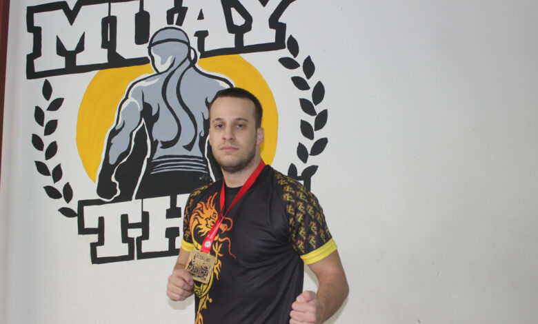 Milli sporcu, kırık bilekle Muaythai Avrupa şampiyonu oldu