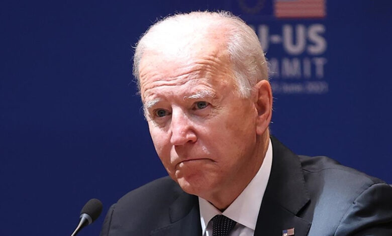 ABD'de ön seçime 1 hafta kala anket: Biden'ın sınır politikalarını onaylayan Amerikalı oranı 3'te 1'in altında