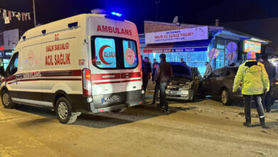 Ardahan'da trafik kazası: 4 kişi yaralandı