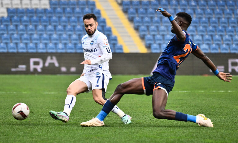 Başakşehir ve Adana Demirspor maçında gol sesi çıkmadı