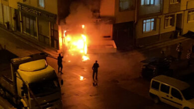 Bursa'da büyük panik! Park halindeki kamyonette çıkan yangın, iş yerine sıçradı