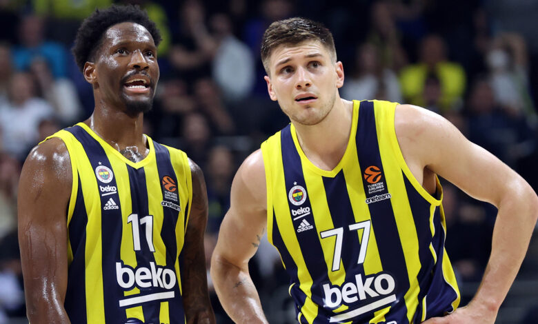 Fenerbahçe Beko, eski hocası Zeljko Obradovic'i üzdü