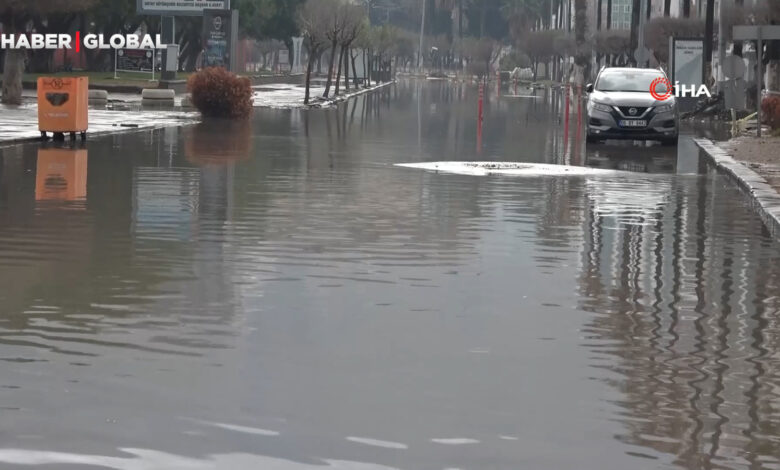 İskenderun'da tekrardan her yer sular altında kaldı!