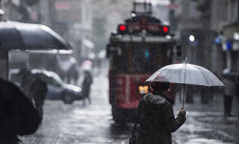 İstanbul'da soğuk ve yağışlı hava etkisini yitiriyor