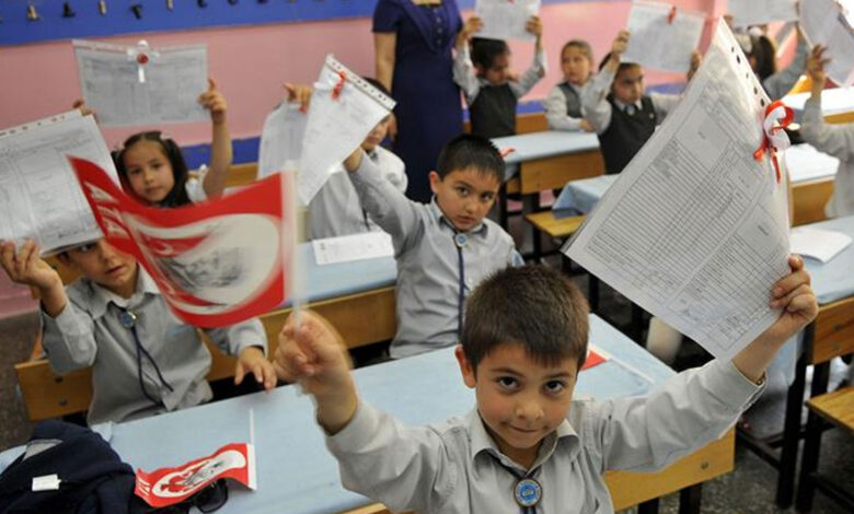 Milyonlarca öğrenci için karne günü! Yarıyıl tatili başlıyor