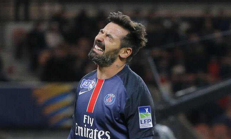 PSG'nin eski yıldızı Ezequiel Lavezzi aşırı doz nedeniyle hastaneye kaldırıldı