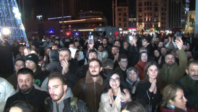 Taksim Meydanı'nda uzay yolculuğu heyecanı! İstanbullular tarihi anı böyle izledi