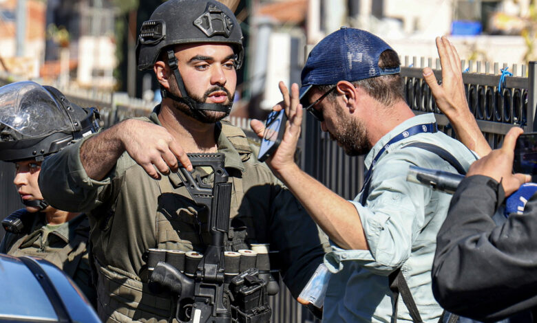 İsrail ordusu Gazze'de 2 gazeteciyi daha katletti: Öldürülen gazetecilerin sayısı 126'ya yükseldi