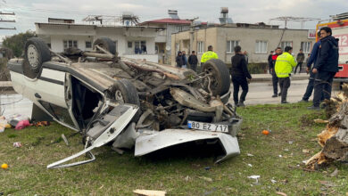 Osmaniye'de araç ters döndü: 3 kişi yaralandı