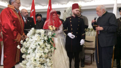 Sultan II. Abdülhamid'in torunu İstanbul'da evlendi: Şahitleri İlber Ortaylı oldu