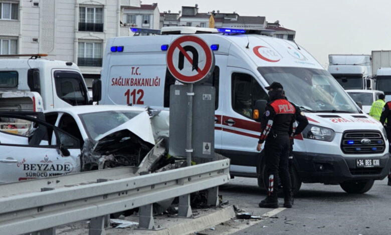 İstanbul Esenyurt'ta trafik kazası geçiren direksiyon eğitmeni hayatını kaybetti