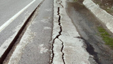 Şırnak-Hakkari yolu çökme nedeniyle trafiğe kapatıldı