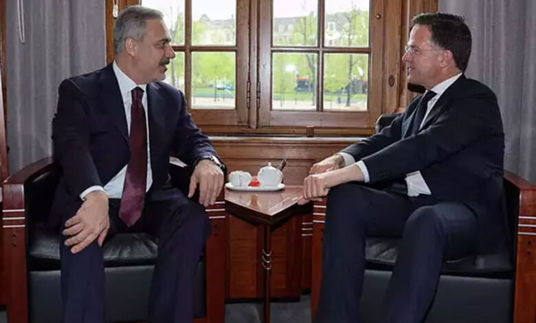 Bakan Fidan, Hollanda Başbakanı Rutte ile görüştü