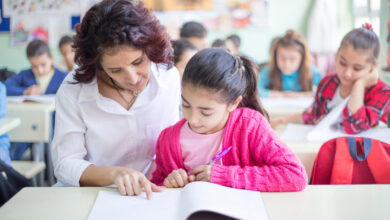 Bayram tatilinin ardından okullarda ilk ders zili çaldı