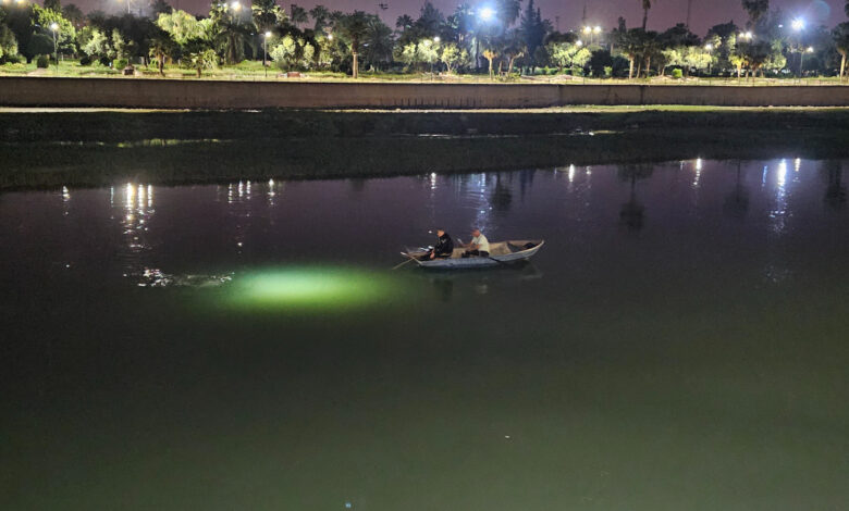 Adana'da Seyhan Nehri'ne atlayan kişi aranıyor 