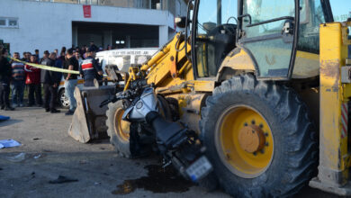 Aksaray'da kepçeye çarpan motosikletli öldü