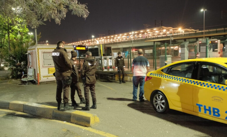 Nişanlısını öldüren firari polisten kaçarken kendi silahıyla vurularak öldü 