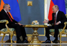 Putin ile Paşinyan, Kremlin'de görüştü