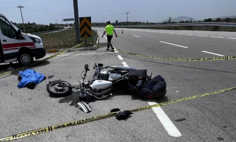 Uşak'ta motosiklet sürücüsü öldü