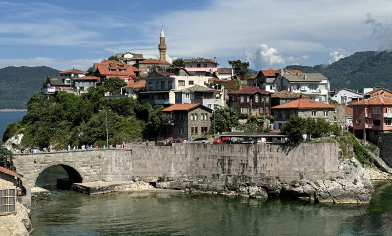 Amasra 9 günlük Bayram tatilinde 1 milyona yakın ziyaretçi ağırladı