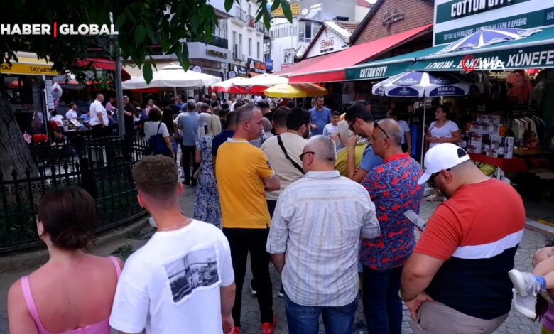 Edirne'de tava ciğercilere yoğun ilgi! Kapısında uzun kuyruklar oluştu