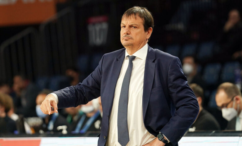 Ergin Ataman yönetimindeki Panathinaikos sezonu çifte kupayla kapadı