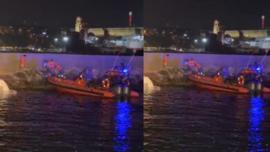 Haydarpaşa'da mendireğe çarparak batmak üzere olan teknedeki 10 kişi kurtarıldı