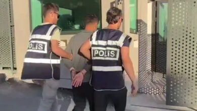 İzmir'de aranan 12 şahıs yakalandı