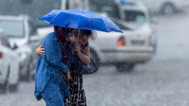 Meteoroloji'den Doğu ve Batı Karadeniz için fırtına uyarısı