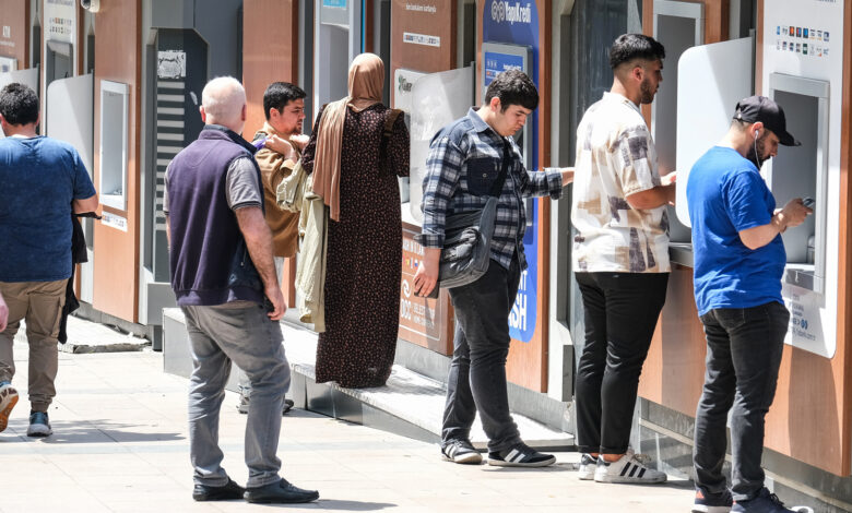 Piyasada banknot rekoru... ATM'ler doldu taştı!