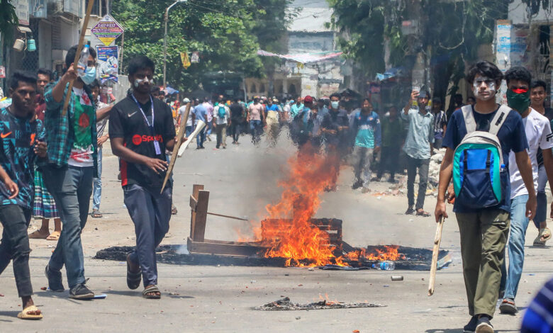 Bangladeş'teki protestolarda can kaybı 105'e yükseldi