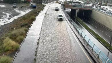 Erzurum ve Gümüşhane'de sağanak yağışa teslim oldu