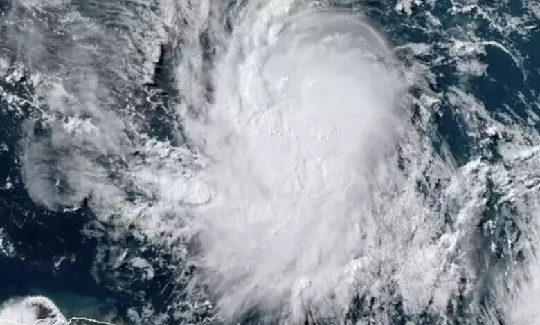 Harekete geçti! Berly Kasırgası Karayipler'e doğru ilerliyor