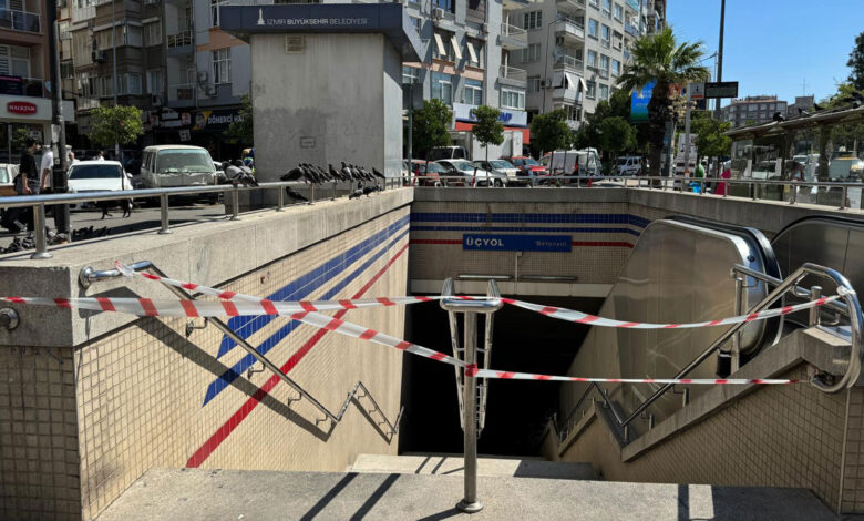 İzmir Metrosu'nda yürüyen merdiven ters yönde hareket etti: Yaralılar var