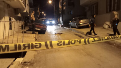 İzmir'de silahlı saldırı: Motosikletle gelip kurşun yağdırdı