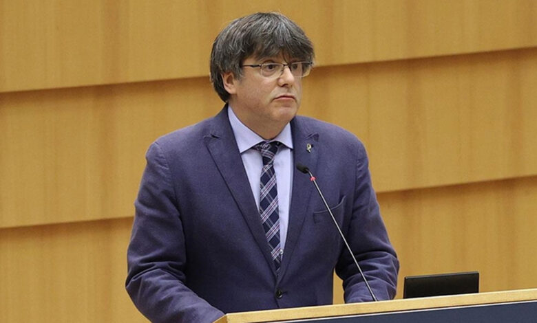 Ayrılıkçı Katalan lider Puigdemont yine kaçtı