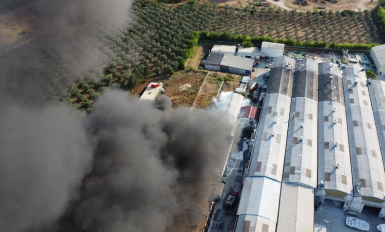 Bursa'daki yat fabrikasında yangın