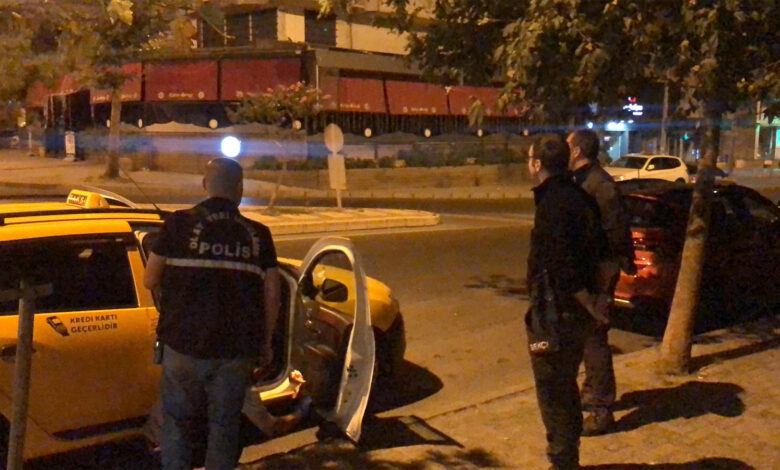 Düğün sandalyelerinin yolu kapatma kavgasında taksici öldü, oğlu yaralı