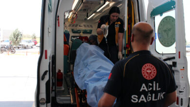 Eşini bıçaklayıp kaçan koca, bıçakla kendine zarar verirken yakalandı