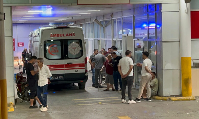 İzmir'de 150 lira kavgasında kan döküldü