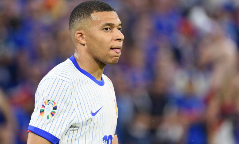 Kylian Mbappe Real Madrid'le ilk maçına ne zaman çıkacak? Ameliyat iddiaları...