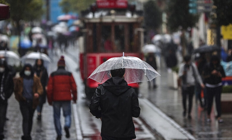 Meteoroloji tek tek saydı! İstanbul dahil birçok ile 'kuvvetli sağanak' uyarısı